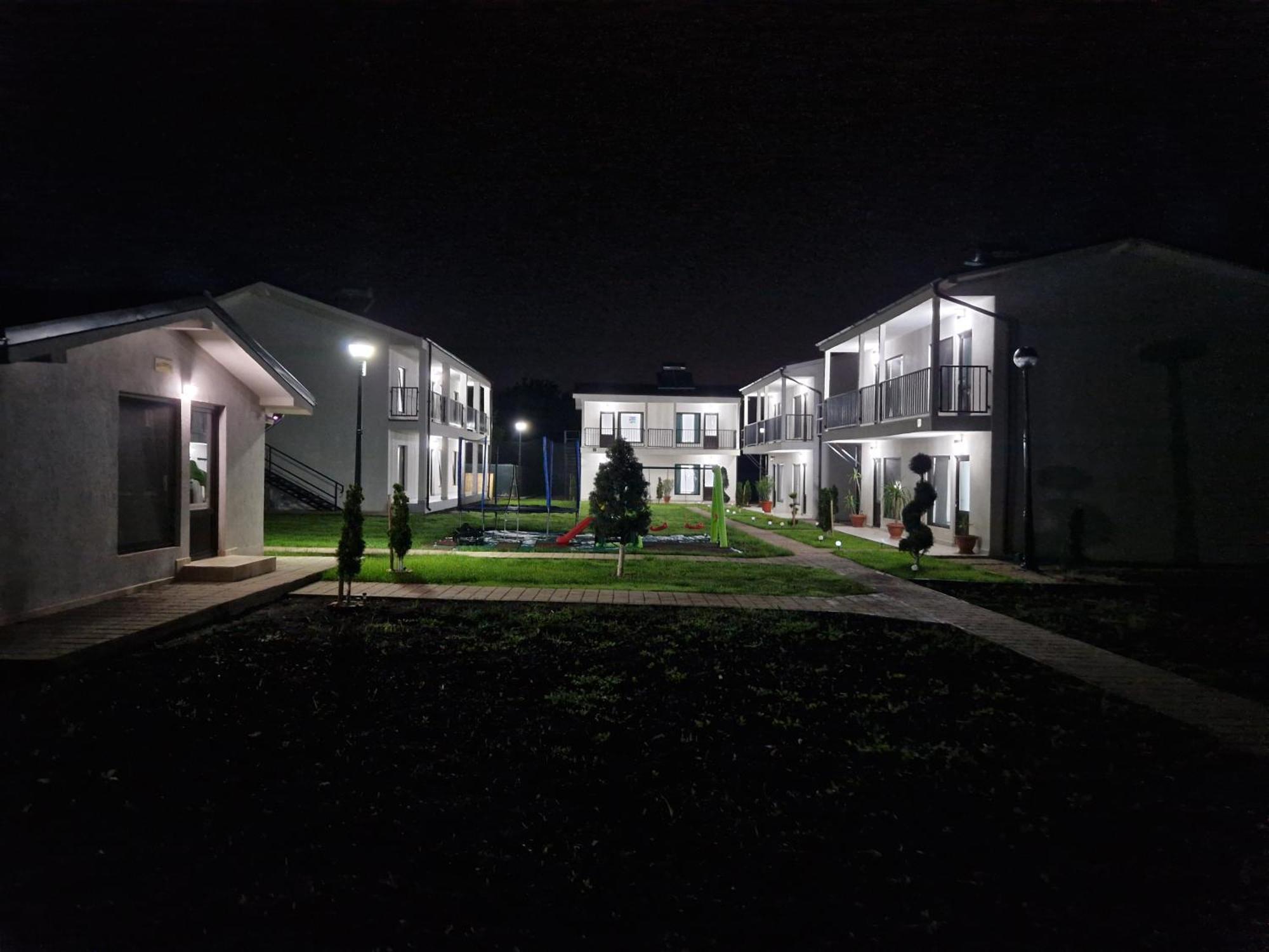 Complex Turistic N&S Hotel 2 Mai Exterior foto